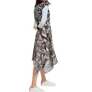 Desigual Kingsley skirt. NWT. Small